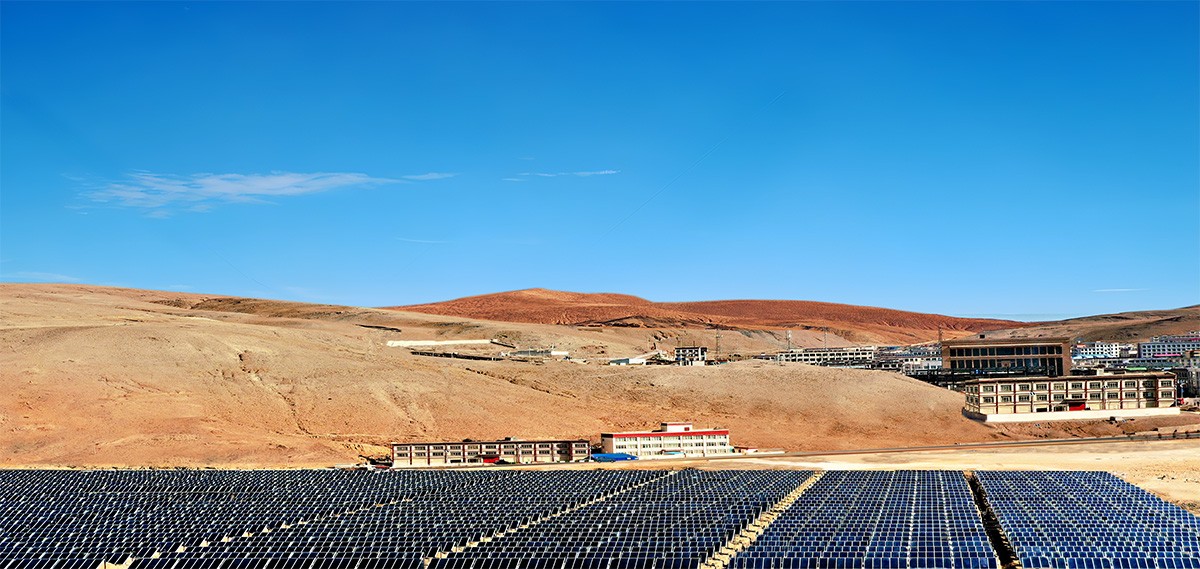 大型太陽熱集熱器 大型太陽熱集熱器